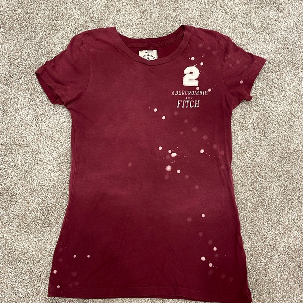 Abercrombie & Fitch Red Logo T-Shirt, size Medium
